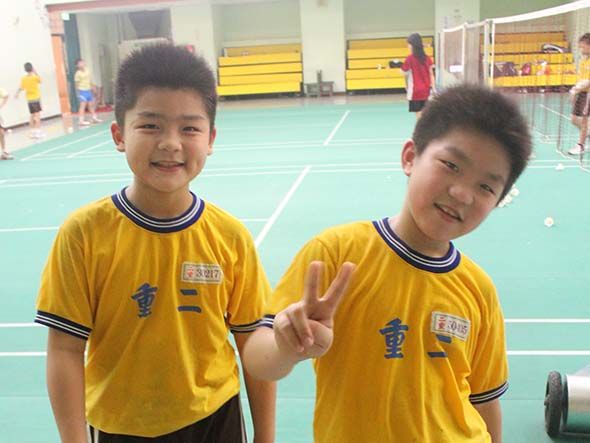 Badminton can prevent child myopia!