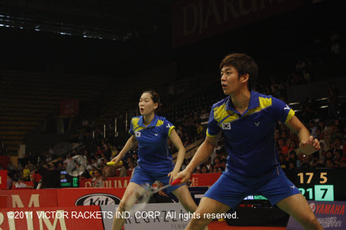 Lee Yong Dae (right) took the men’s doubles and mixed doubles titles at the US Open Badminton 2011
