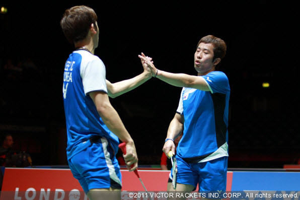 Lee Yong Dae (left)/ Jung Jae Sung went out at the semi-final stage