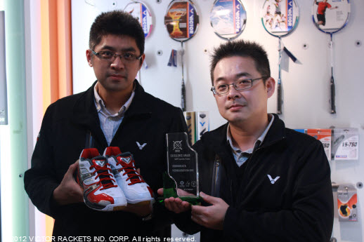 Liu Zong-han, deputy manager of VICTOR’s Advanced Product R&D department (left) and Ken Huang (right)