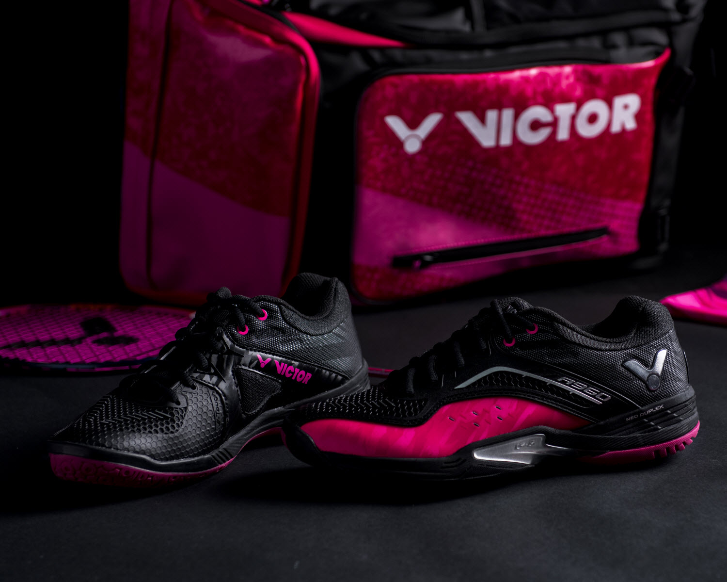 victor badminton shoes black