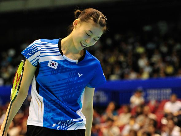 7 Benefits for Women from Playing Badminton